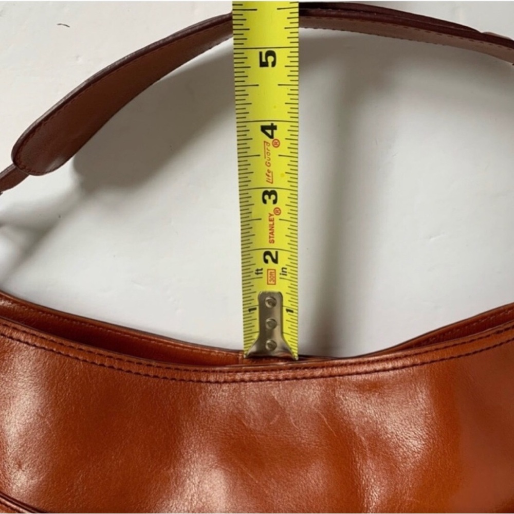 Hype Cognac Leather Shoulder Baguette - Picture 9 of 10